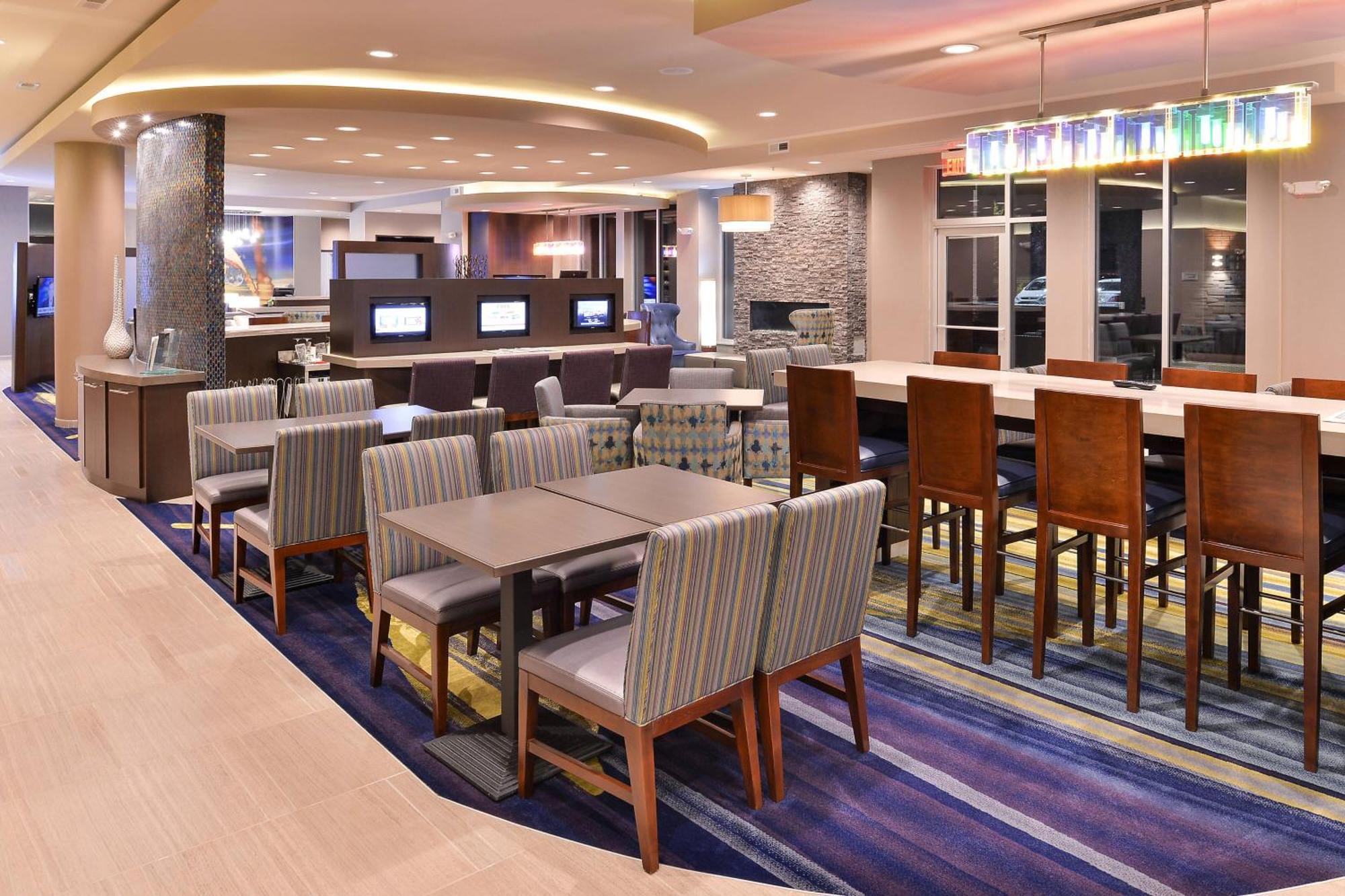 Springhill Suites By Marriott Raleigh Кэри Экстерьер фото